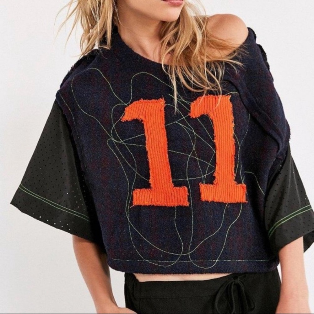 RARE Urban outfitters IGGY wool blend 11 top XS/S boxy fit